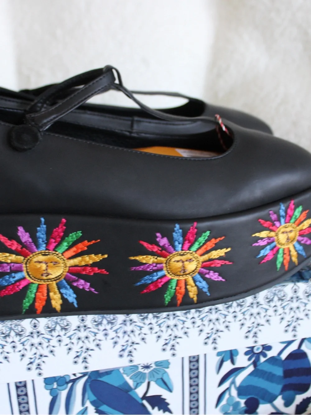 FARM Rio Rainbow Sun Platform Mary Jane Shoes NWT | US 9.5 / EU 41 | - Picture 4 of 16